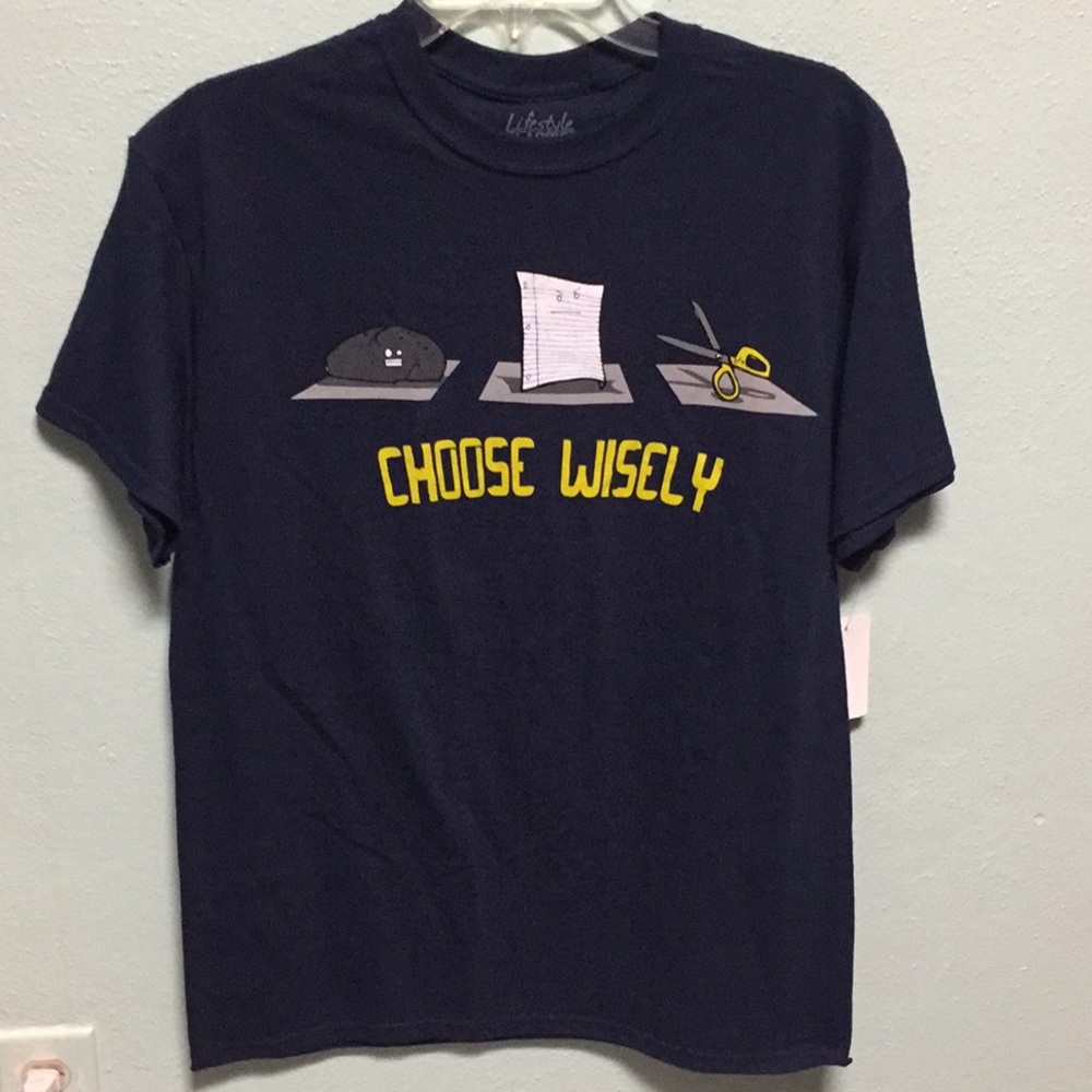 CHOOSE WISELY GRAPHIC TEE